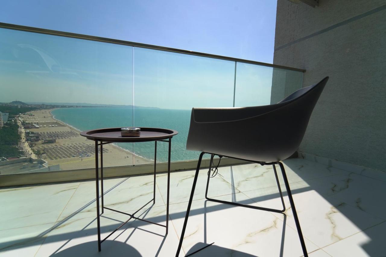 Beachfront Marilyn Durrës Exterior foto